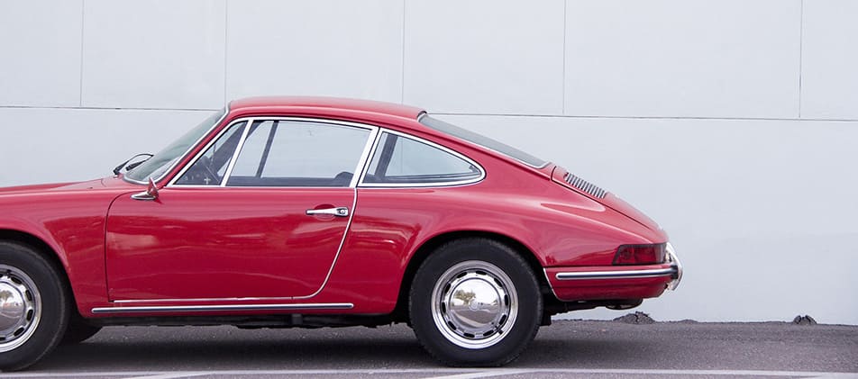Roter Porsche, Oldtimer zur Wertermittlung - KfzGutachter-24